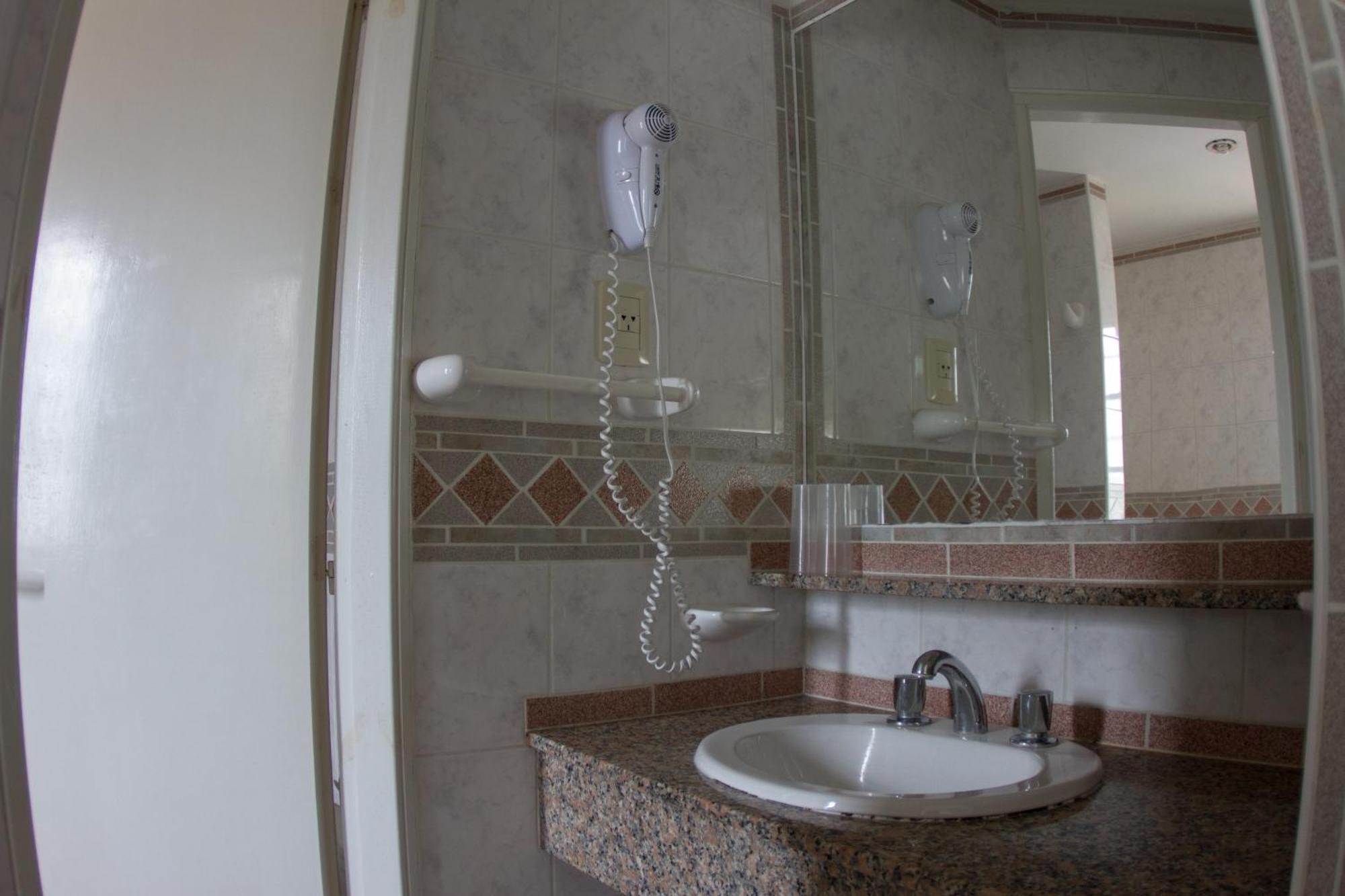 Hotel Teomar Вілья-Хесель Номер фото